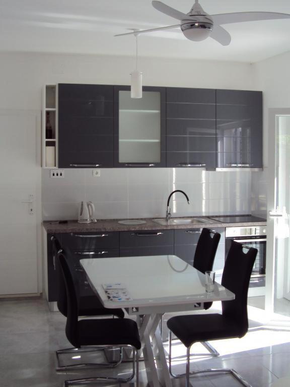 Apartment Zalo Donje Selo na Šolti المظهر الخارجي الصورة