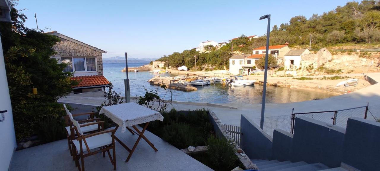 Apartment Zalo Donje Selo na Šolti المظهر الخارجي الصورة